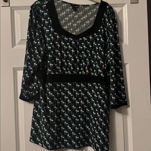 East 5th Geometric Gray and Teal Top